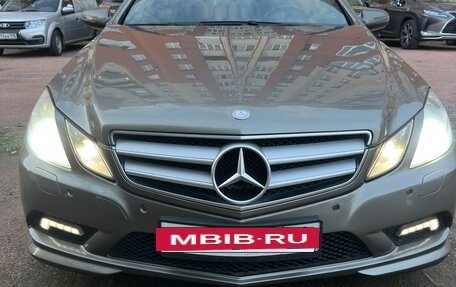 Mercedes-Benz E-Класс, 2009 год, 999 000 рублей, 3 фотография