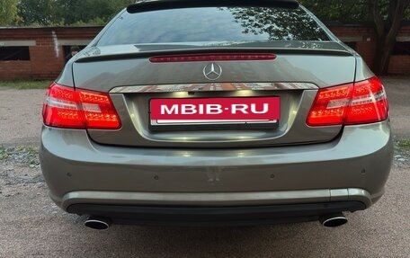 Mercedes-Benz E-Класс, 2009 год, 999 000 рублей, 7 фотография