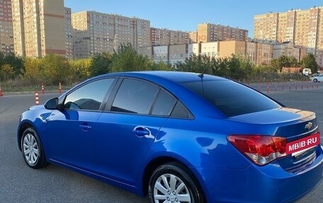 Chevrolet Cruze II, 2011 год, 895 000 рублей, 7 фотография