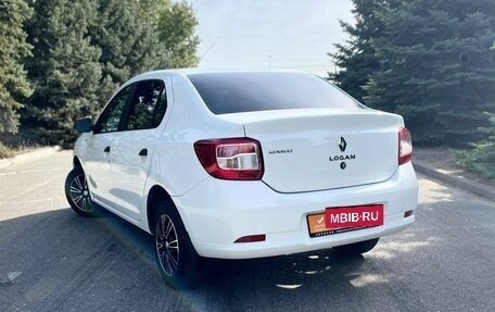 Renault Logan II, 2019 год, 930 000 рублей, 5 фотография