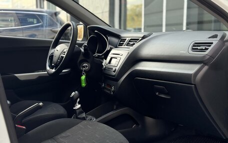 KIA Rio III рестайлинг, 2015 год, 947 000 рублей, 10 фотография