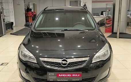 Opel Astra J, 2011 год, 599 000 рублей, 2 фотография