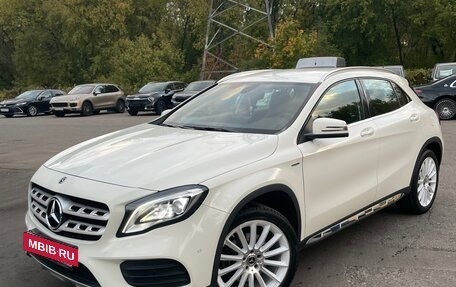 Mercedes-Benz GLA, 2017 год, 2 450 000 рублей, 3 фотография