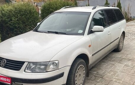 Volkswagen Passat B5+ рестайлинг, 1997 год, 300 000 рублей, 1 фотография
