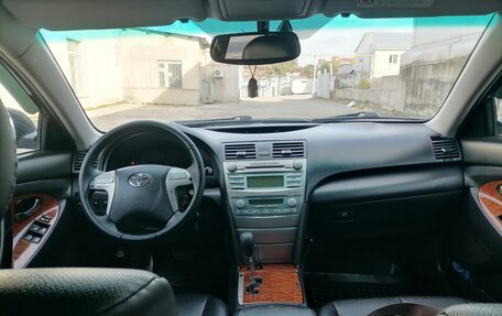 Toyota Camry, 2008 год, 990 000 рублей, 9 фотография