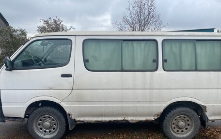 Toyota HiAce H100, 2001 год, 400 000 рублей, 9 фотография