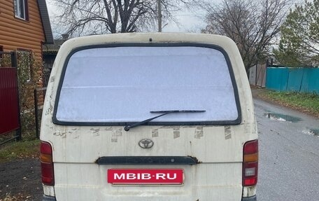 Toyota HiAce H100, 2001 год, 400 000 рублей, 7 фотография