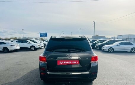 Toyota Highlander III, 2012 год, 2 329 000 рублей, 5 фотография