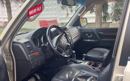 Mitsubishi Pajero IV, 2007 год, 1 450 000 рублей, 8 фотография