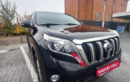Toyota Land Cruiser Prado 150 рестайлинг 2, 2016 год, 3 500 000 рублей, 4 фотография