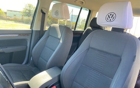 Volkswagen Touran III, 2007 год, 650 000 рублей, 6 фотография