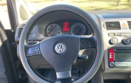 Volkswagen Touran III, 2007 год, 650 000 рублей, 5 фотография