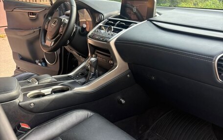 Lexus NX I, 2017 год, 3 500 000 рублей, 15 фотография