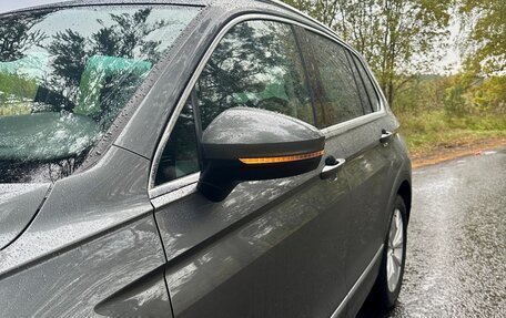 Volkswagen Tiguan II, 2019 год, 2 400 000 рублей, 6 фотография