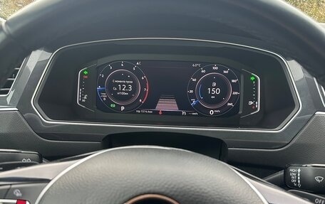 Volkswagen Tiguan II, 2019 год, 2 400 000 рублей, 7 фотография