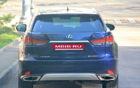 Lexus RX IV рестайлинг, 2020 год, 4 990 000 рублей, 8 фотография