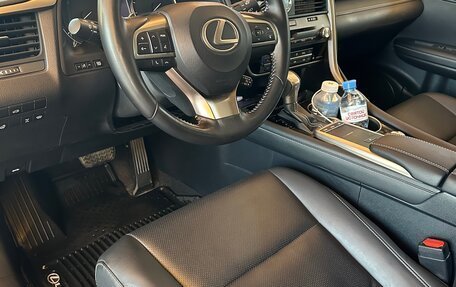Lexus RX IV рестайлинг, 2020 год, 4 990 000 рублей, 20 фотография
