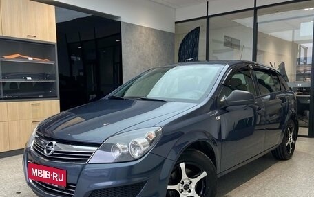 Opel Astra H, 2011 год, 630 000 рублей, 1 фотография
