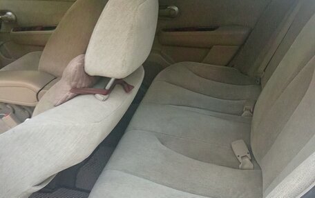 Nissan Tiida, 2005 год, 590 000 рублей, 6 фотография