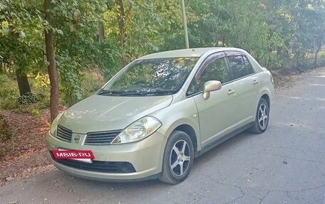 Nissan Tiida, 2005 год, 590 000 рублей, 4 фотография