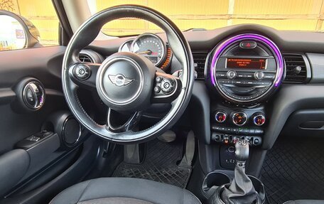 MINI Hatch, 2014 год, 1 420 000 рублей, 19 фотография