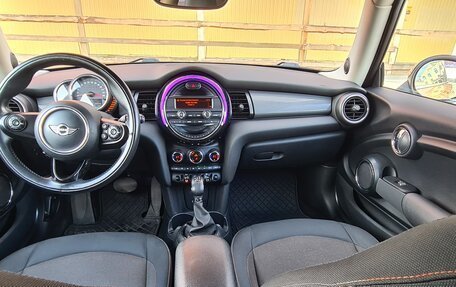 MINI Hatch, 2014 год, 1 420 000 рублей, 20 фотография