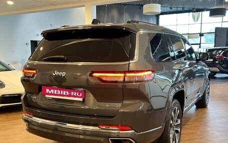 Jeep Grand Cherokee, 2022 год, 9 000 000 рублей, 5 фотография