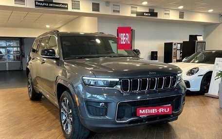 Jeep Grand Cherokee, 2022 год, 9 000 000 рублей, 6 фотография