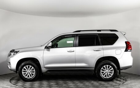 Toyota Land Cruiser Prado 150 рестайлинг 2, 2023 год, 6 199 000 рублей, 9 фотография