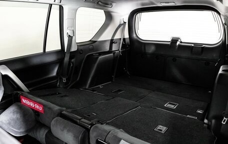 Toyota Land Cruiser Prado 150 рестайлинг 2, 2023 год, 6 199 000 рублей, 27 фотография