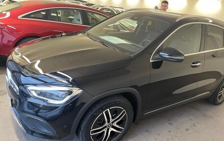 Mercedes-Benz GLA, 2021 год, 4 000 000 рублей, 1 фотография