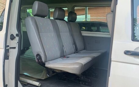 Volkswagen Transporter T5 рестайлинг, 2009 год, 1 050 000 рублей, 6 фотография