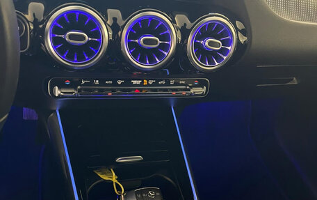 Mercedes-Benz GLA, 2021 год, 4 000 000 рублей, 5 фотография