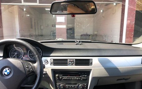 BMW 3 серия, 2005 год, 900 000 рублей, 12 фотография