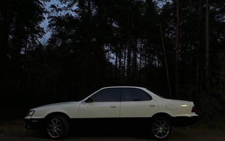 Toyota Vista, 1992 год, 180 000 рублей, 2 фотография