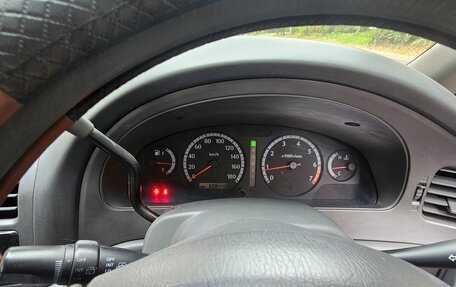 Nissan Presage I, 2001 год, 550 000 рублей, 13 фотография