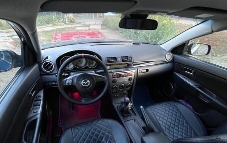 Mazda 3, 2007 год, 600 000 рублей, 24 фотография