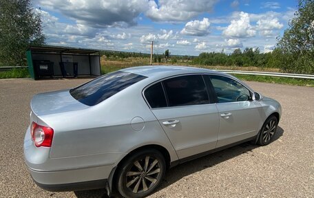 Volkswagen Passat B6, 2008 год, 520 000 рублей, 3 фотография