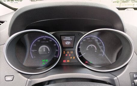 Hyundai ix35 I рестайлинг, 2011 год, 1 350 000 рублей, 10 фотография