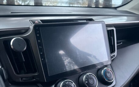 Toyota RAV4, 2016 год, 2 300 000 рублей, 17 фотография