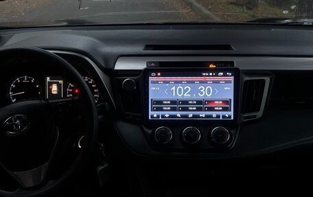 Toyota RAV4, 2016 год, 2 300 000 рублей, 22 фотография