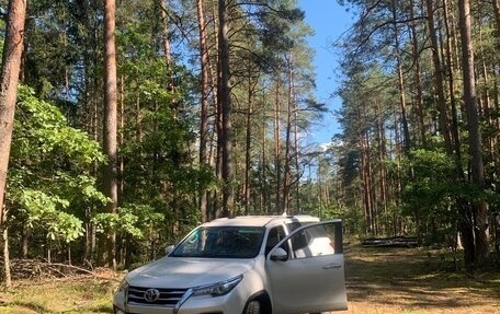 Toyota Fortuner II, 2018 год, 3 000 000 рублей, 1 фотография
