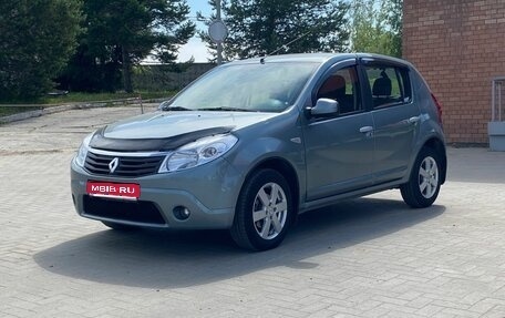Renault Sandero I, 2012 год, 680 000 рублей, 1 фотография