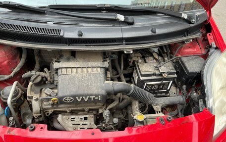 Toyota Yaris III рестайлинг, 2008 год, 750 000 рублей, 8 фотография