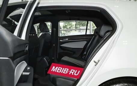 Volkswagen Golf VIII, 2025 год, 3 507 000 рублей, 15 фотография