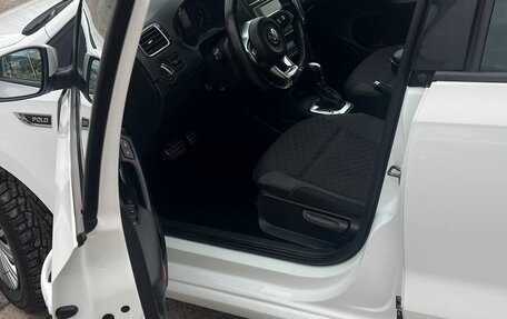 Volkswagen Polo VI (EU Market), 2018 год, 1 400 000 рублей, 8 фотография
