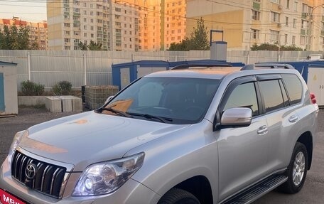 Toyota Land Cruiser Prado 150 рестайлинг 2, 2013 год, 3 200 000 рублей, 8 фотография