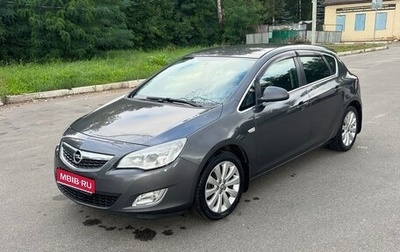 Opel Astra J, 2011 год, 655 000 рублей, 1 фотография
