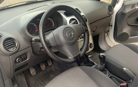 Opel Corsa D, 2013 год, 630 000 рублей, 13 фотография