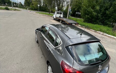 Opel Astra J, 2011 год, 655 000 рублей, 9 фотография